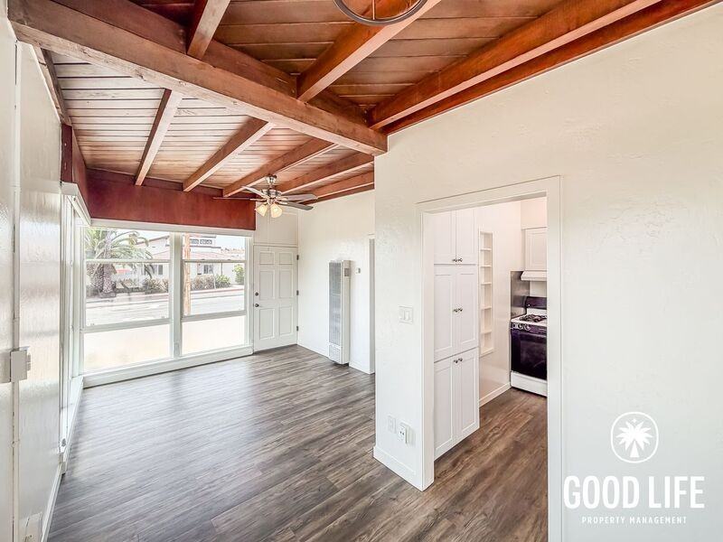3104 Nimitz Blvd - Photo 4 of 10
