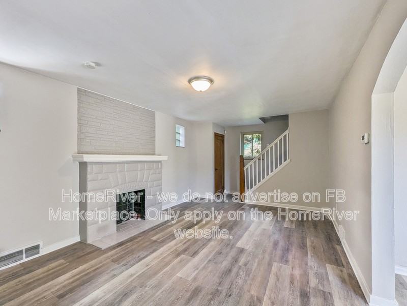 917 Liberty St - Photo 5 of 20