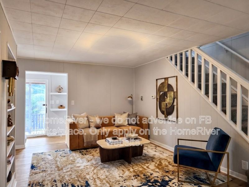 1712 Vermont Ave - Photo 2 of 21