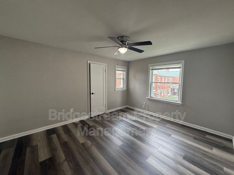 502 - Photo 2 of 13