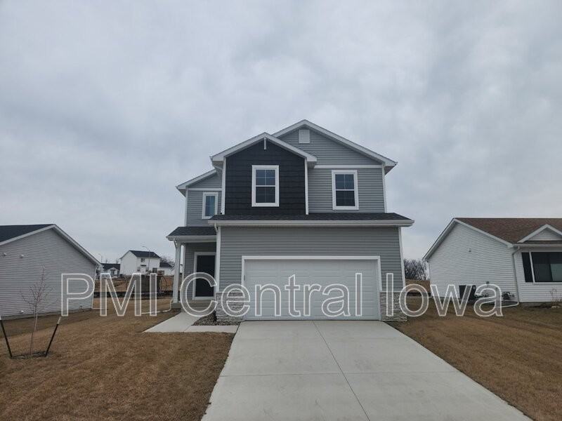 2940 Lund St - Photo 2 of 34