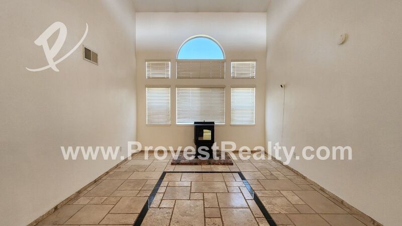 12490 Iroquois Rd - Photo 5 of 44