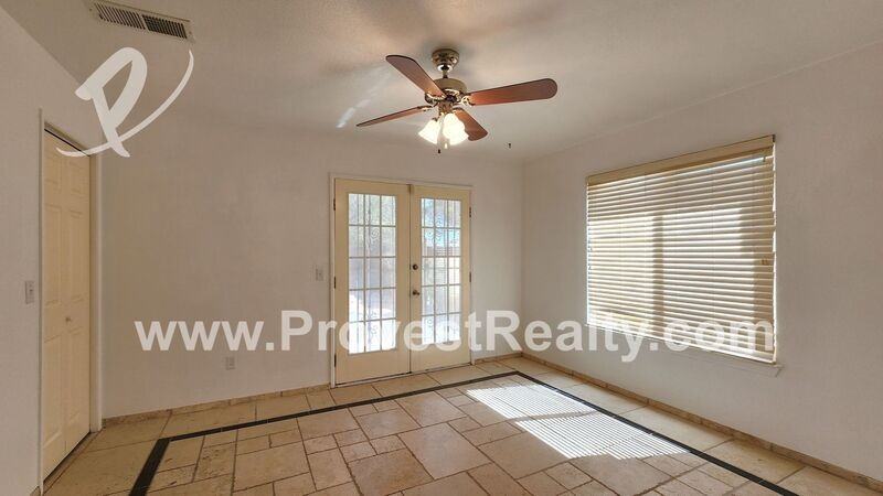 12490 Iroquois Rd - Photo 7 of 44