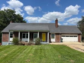 1750 N Staunton Dr - Photo 1 of 1