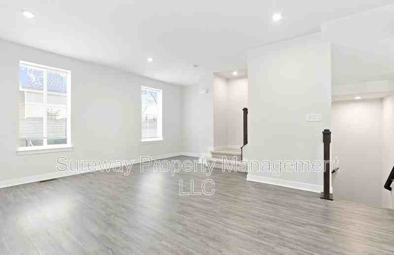 126 Nathan Dr - Photo 2 of 19