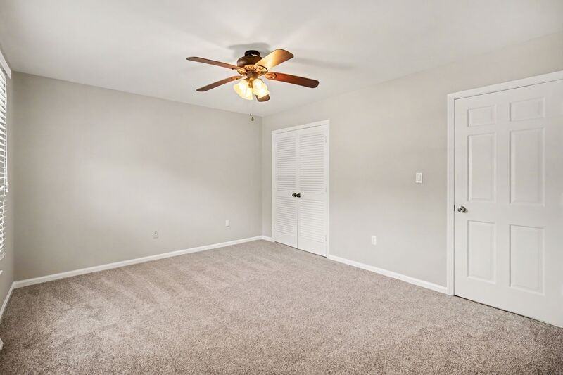 8301 Nathanael Greene Ln - Photo 7 of 32