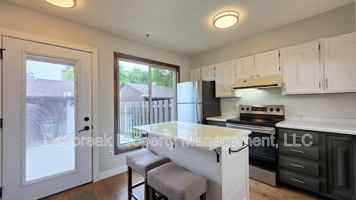 featured image of 2229 4th Ave S