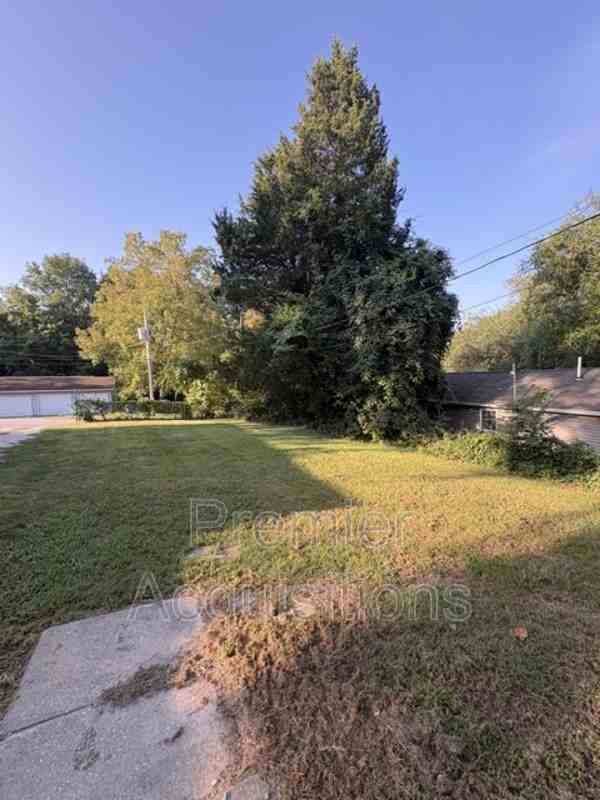 3216 Franor St - Photo 2 of 14