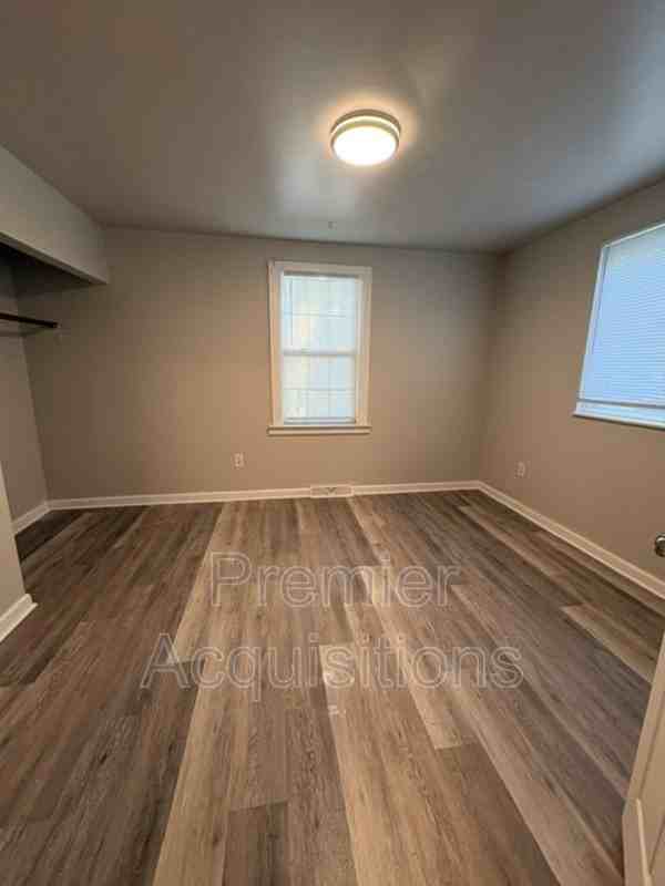 3216 Franor St - Photo 5 of 14