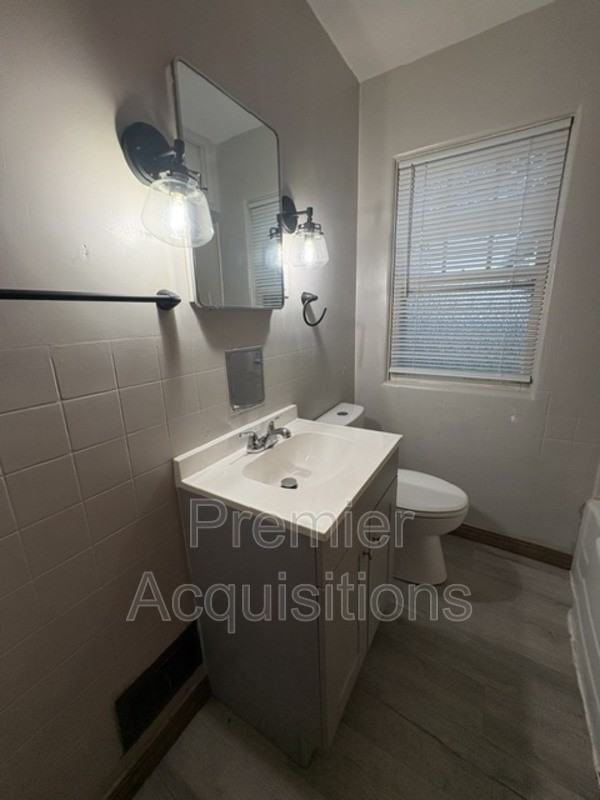 126 E 3rd St - Photo 6 of 16