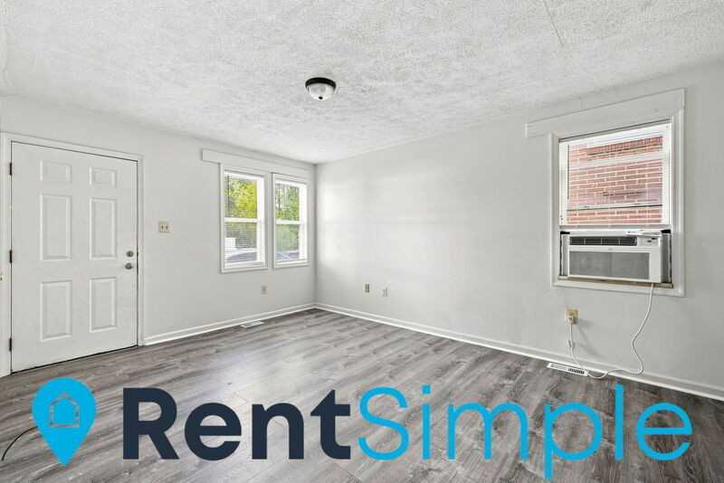 552 Fremont St - Photo 6 of 17