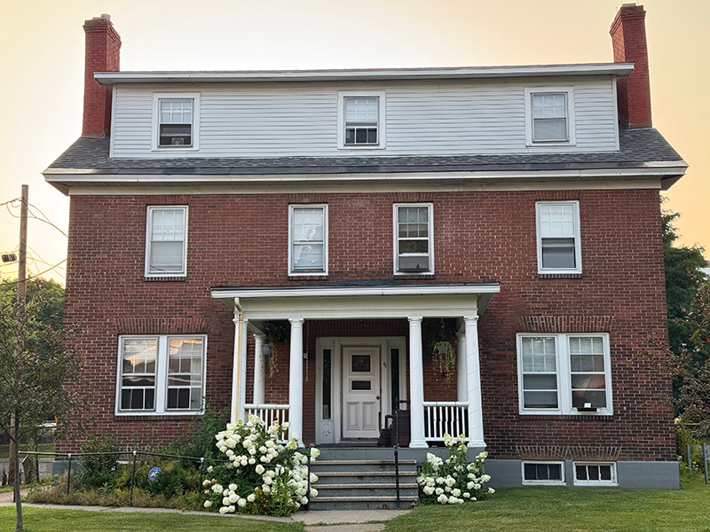 28 S Williams St - Photo 2 of 14