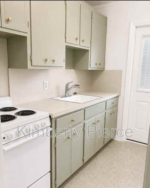 3603 Morton St #1 - Photo 4 of 6