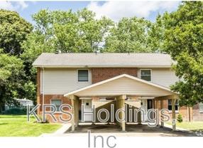 370 Mariner Ct - Photo 1 of 1