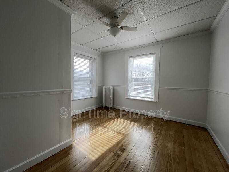17842 Virginia Ave - Photo 2 of 16