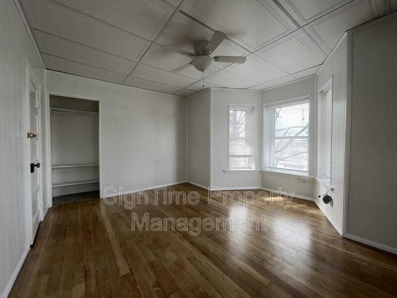17842 Virginia Ave - Photo 4 of 16