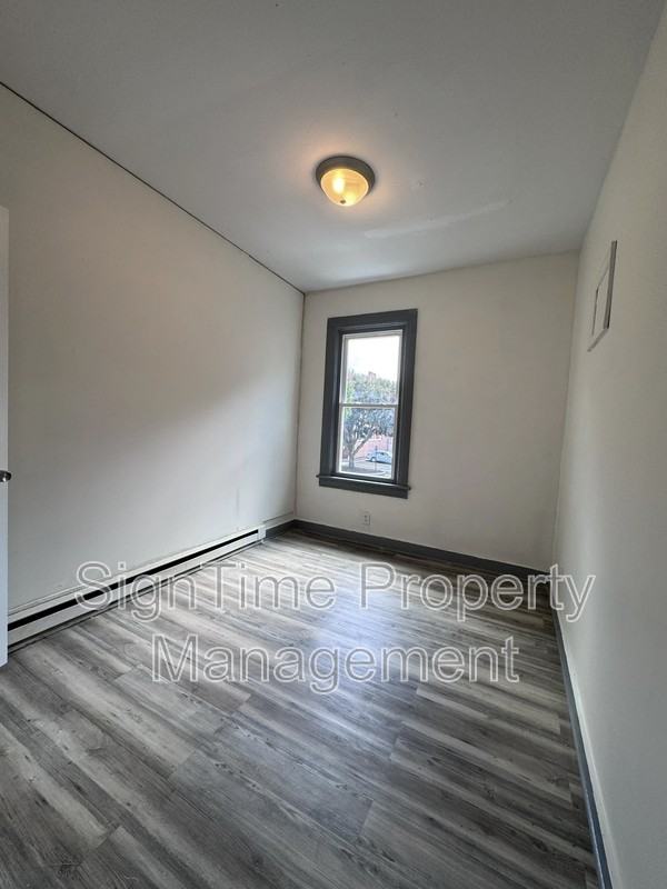 40 E Washington St #2C - Photo 6 of 11