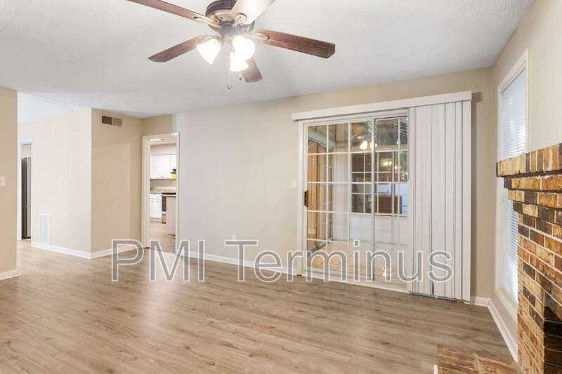 2672 Moss Ln Se - Photo 6 of 32