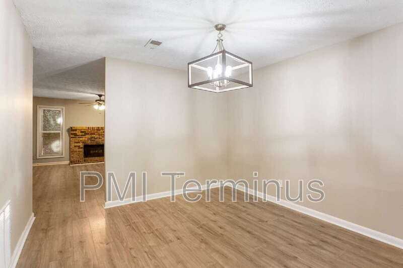 2672 Moss Ln Se - Photo 7 of 32