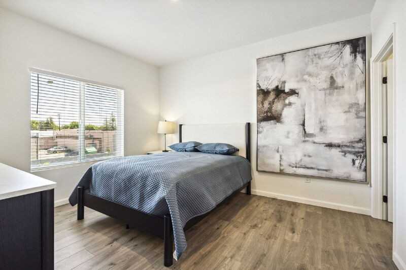 6470 Stockton Blvd #203
