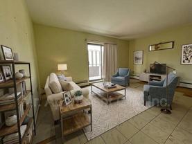 37 Wellington St S #2B - Photo 1 of 1