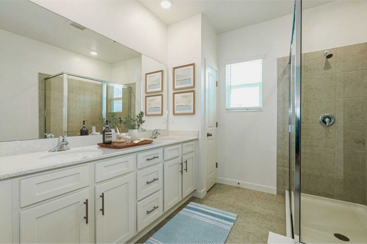 Parkside Townhomes for Rent - Photo 5 of 26