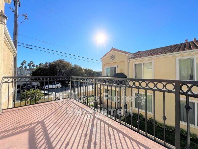 770 Florida St - Photo 6 of 18