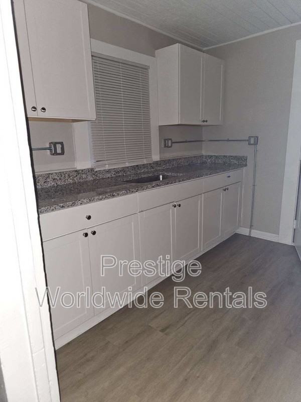 5105 11th Ave - Photo 7 of 7