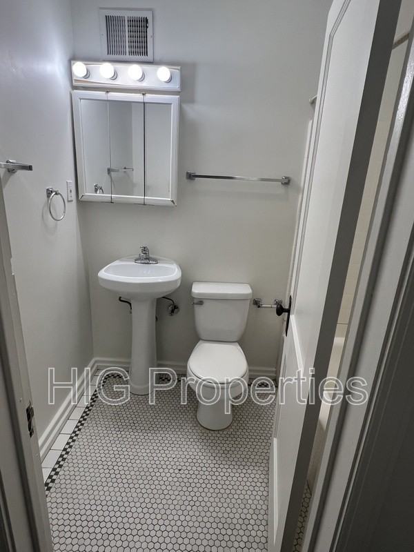 1530 N Downing St #204 - Photo 5 of 9