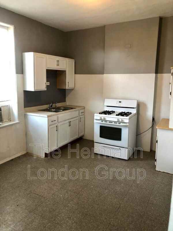 512 Eiler St #2ndFL - Photo 4 of 16