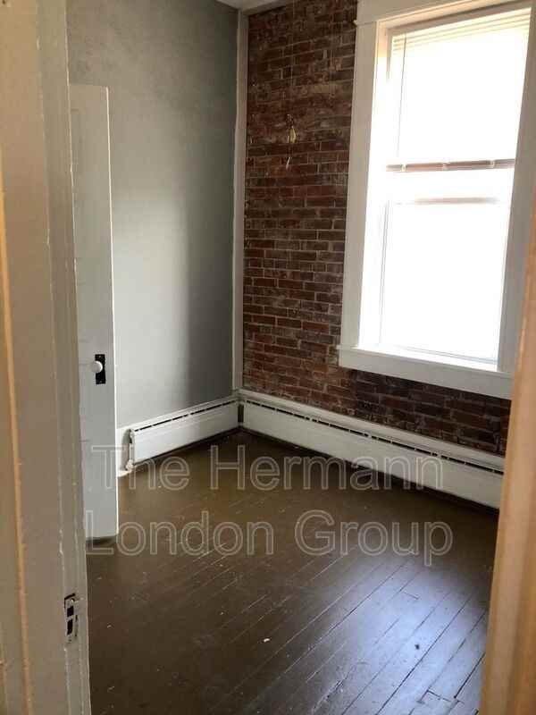 512 Eiler St #2ndFL - Photo 6 of 16