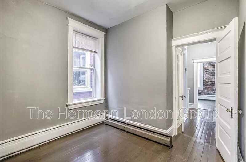 512 Eiler St #2ndFL - Photo 7 of 16