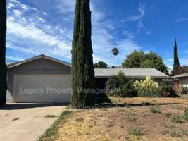 featured image of 10763 Oakton Way