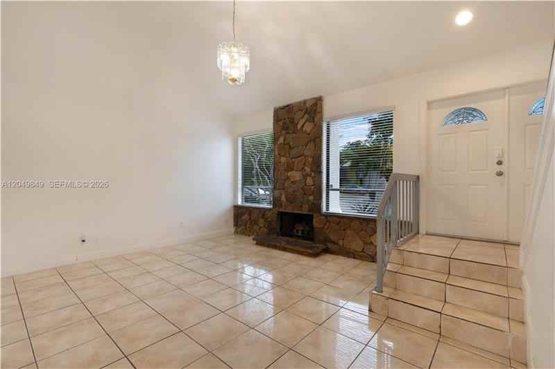 9587 Sw 148th Pl #CIRS - Photo 2 of 12
