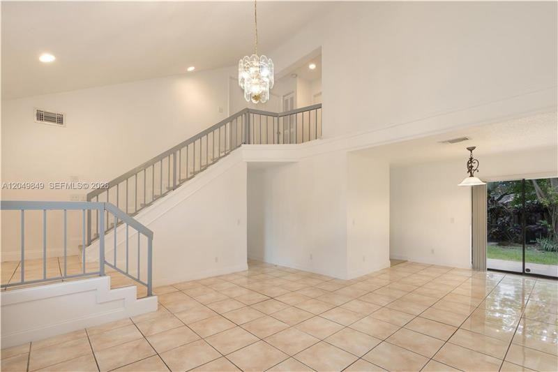 9587 Sw 148th Pl #CIRS - Photo 4 of 12