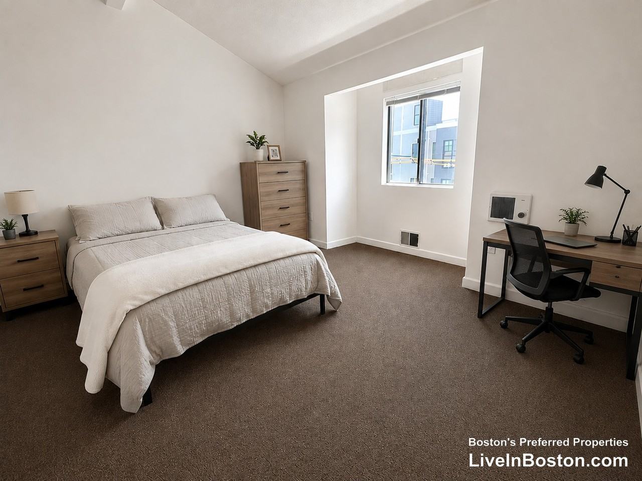 Euston Rd #302 - Photo 5 of 12