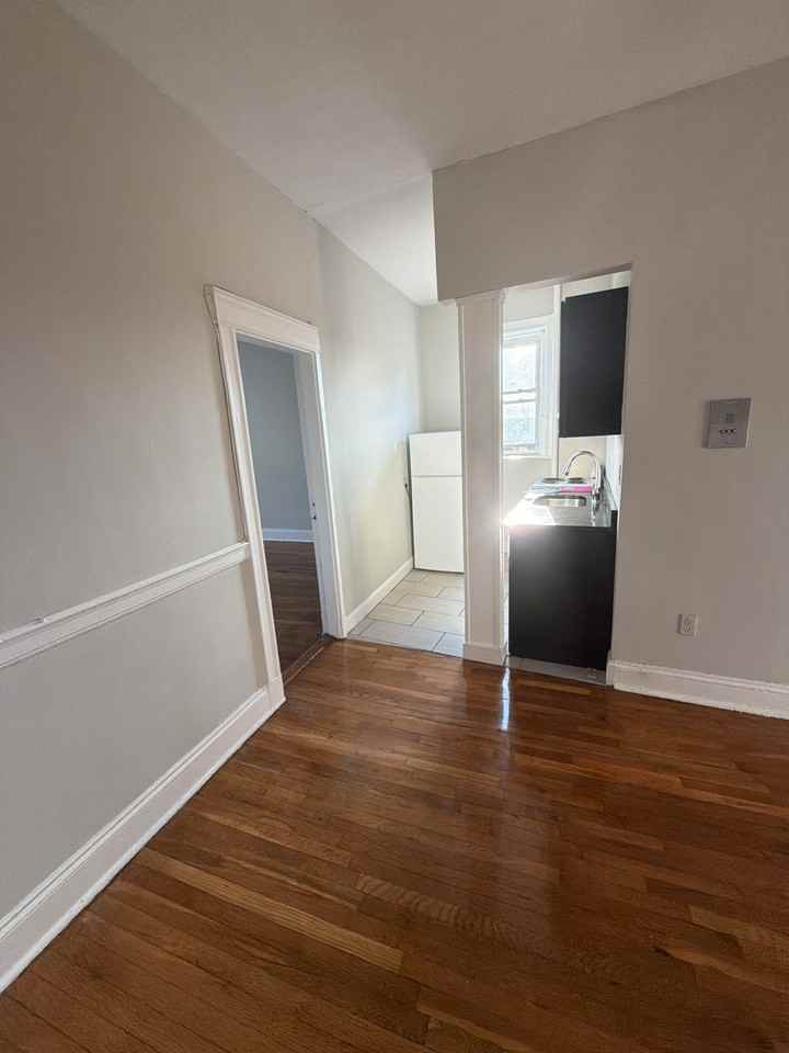 1197 Commonwealth Ave #2