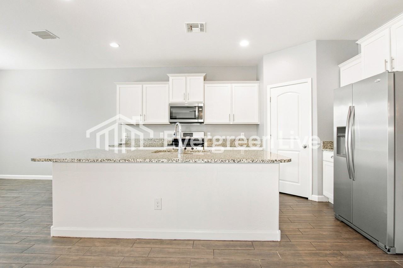 3733 N 304th Ave - Photo 3 of 15