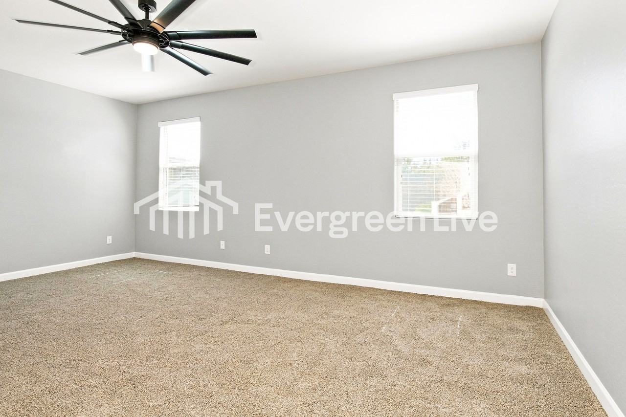 3733 N 304th Ave - Photo 7 of 15