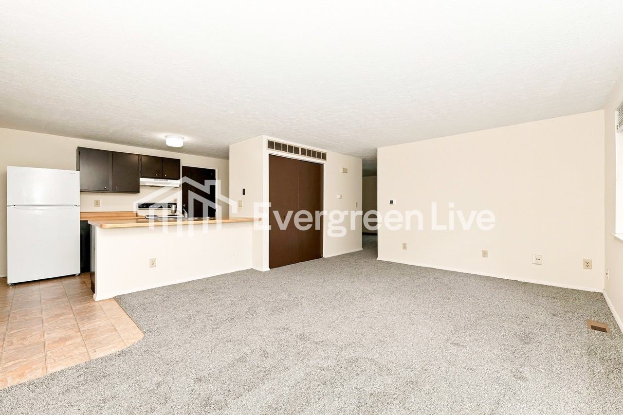 8176 Mount Mckinley Dr - Photo 4 of 15