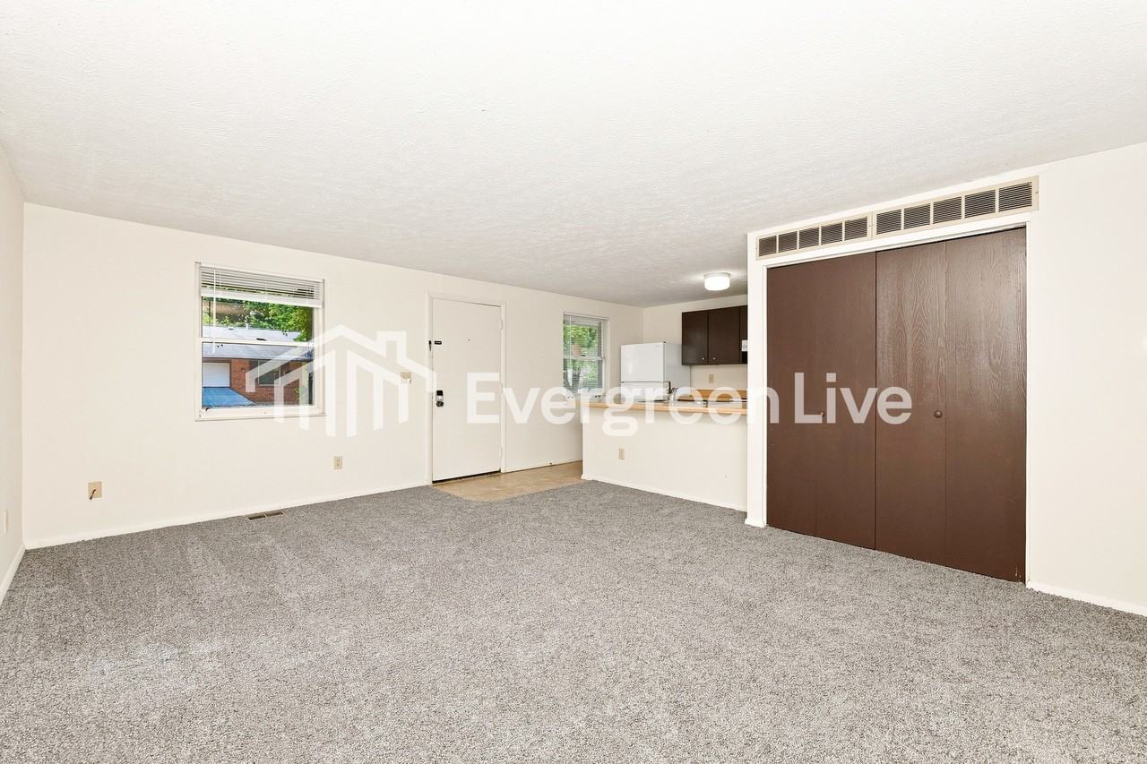 8176 Mount Mckinley Dr - Photo 5 of 15