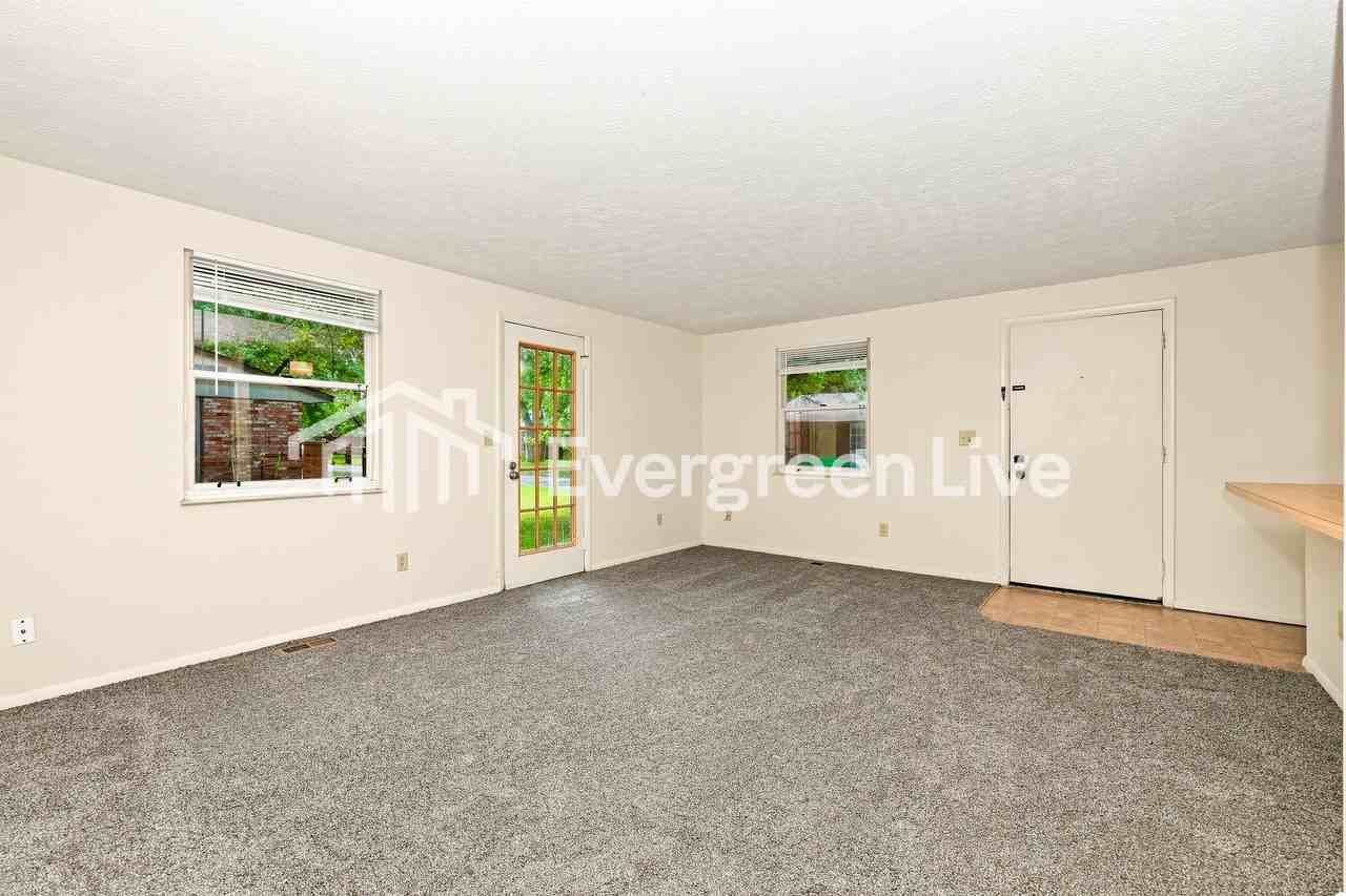 8176 Mount Mckinley Dr - Photo 6 of 15