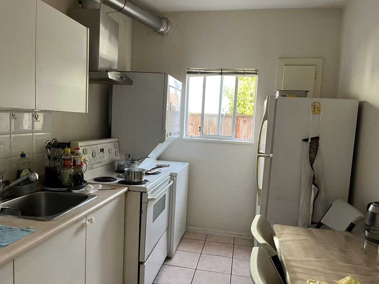 10000 Railway Avenue - Photo 2 of 6