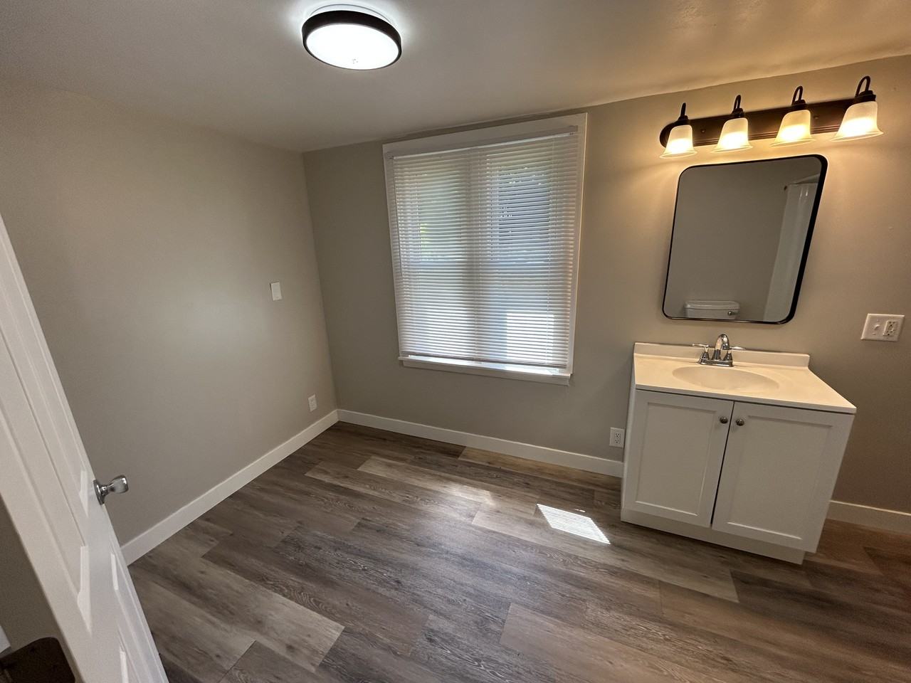 742 Kirkwood St #742-1-2 - Photo 4 of 11