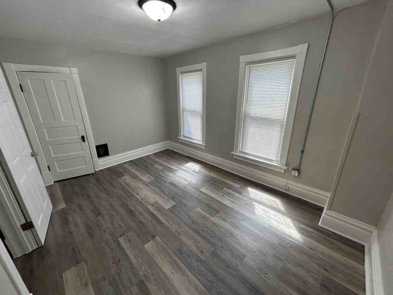 742 Kirkwood St #742-1-2 - Photo 7 of 11