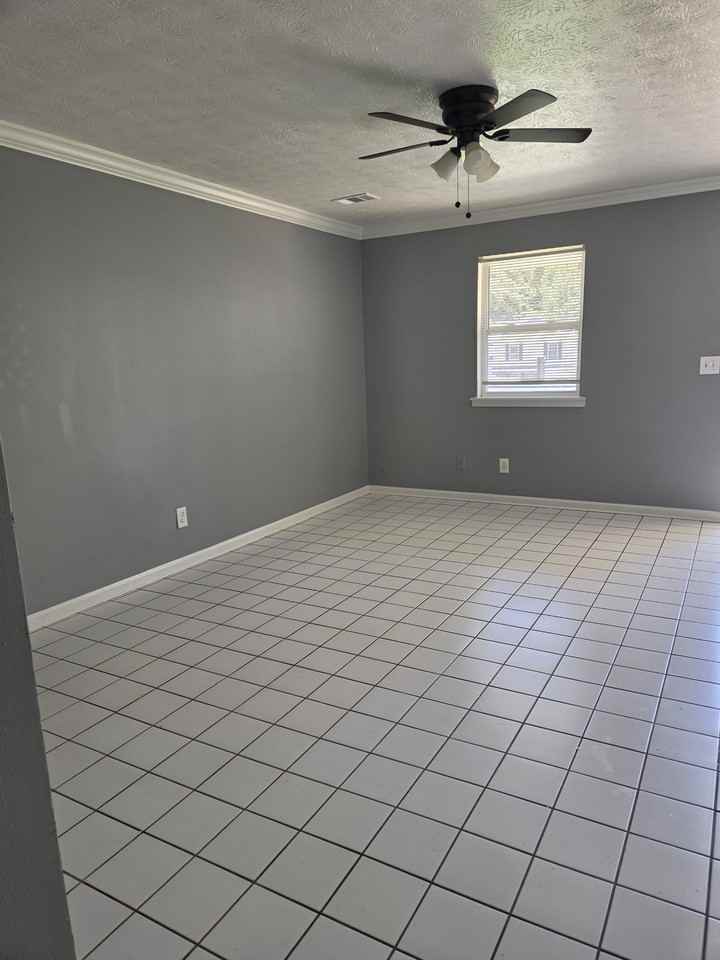 3151 Davenport Rd #A - Photo 4 of 7