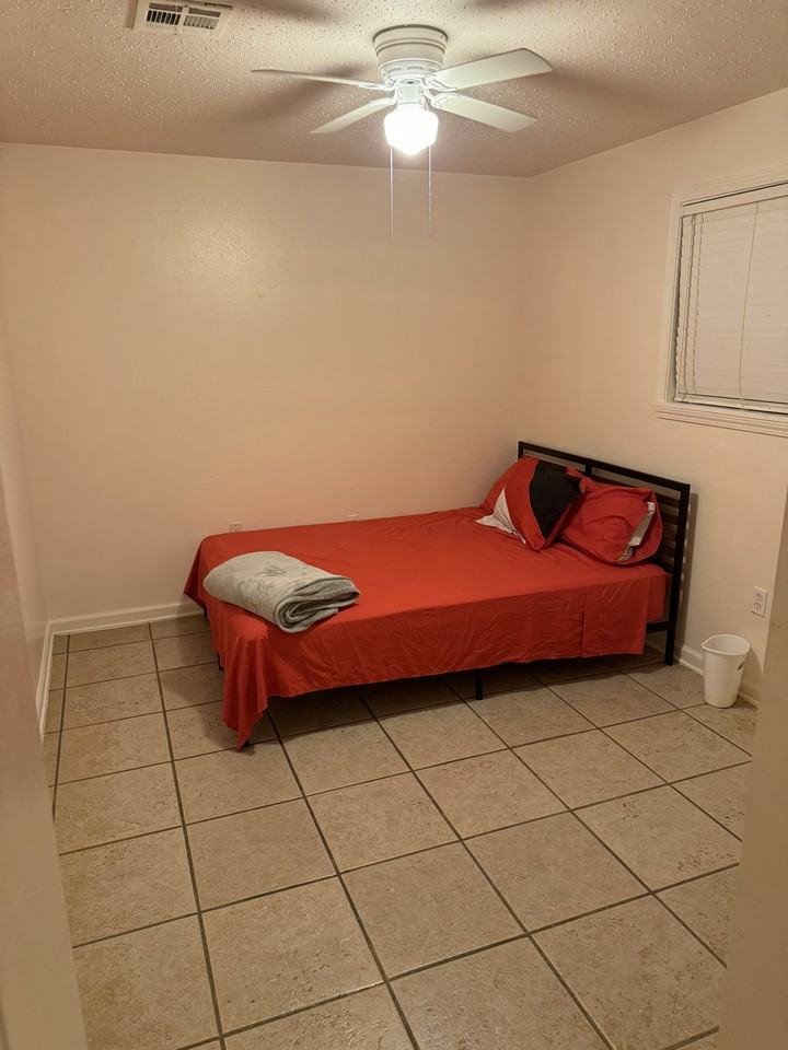 3708 Shangri La Dr #3708 - Photo 4 of 8