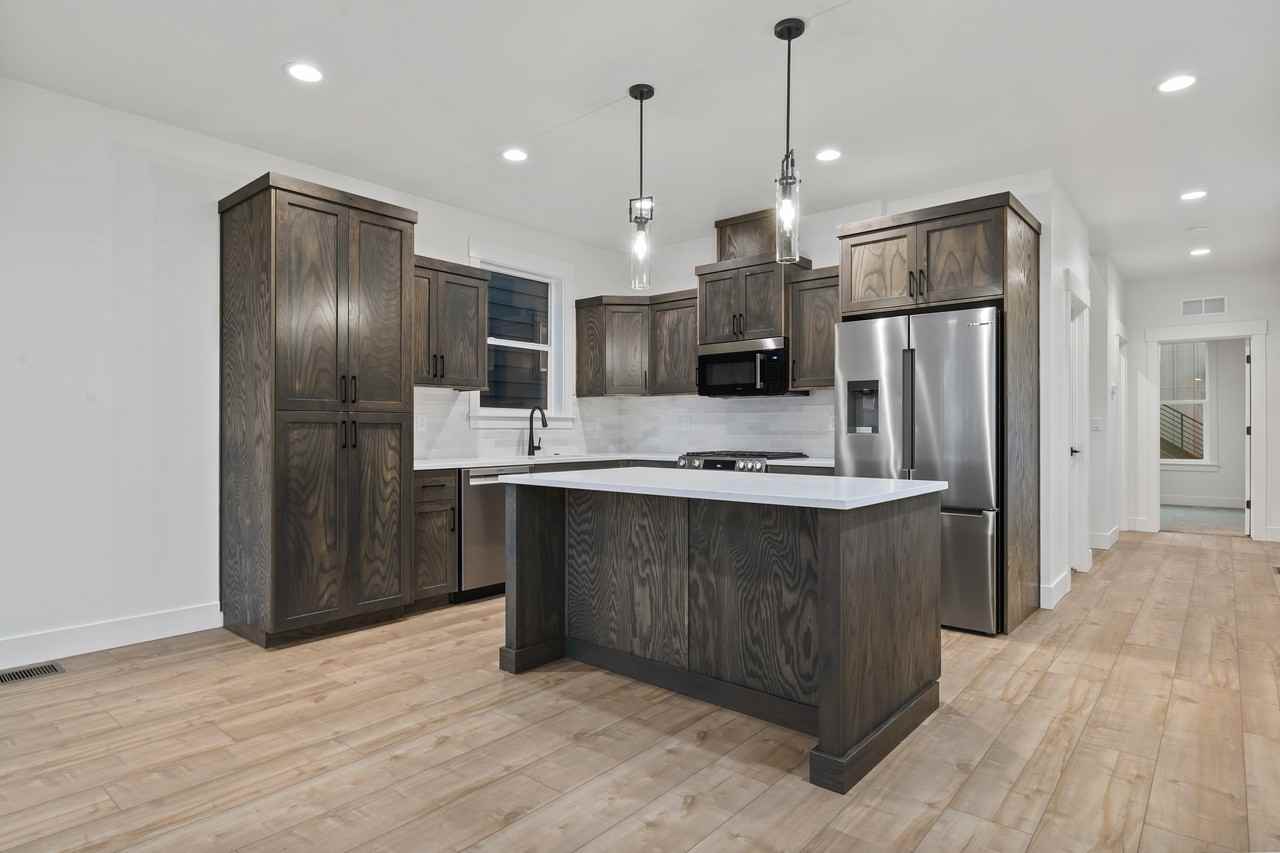 1715 N 31st St #1715 - Photo 5 of 33