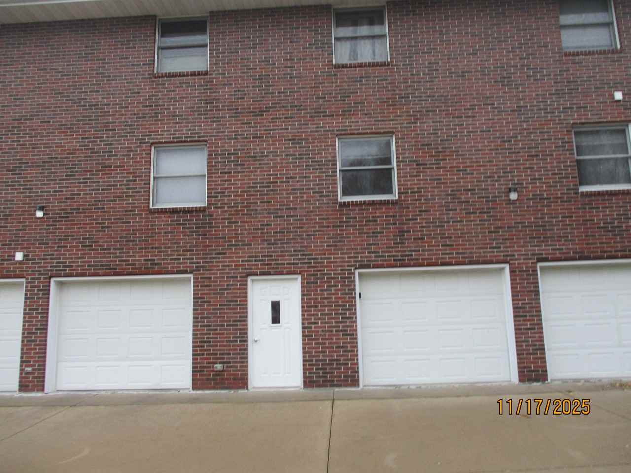 1490 Tower Dr #3 - Photo 2 of 10