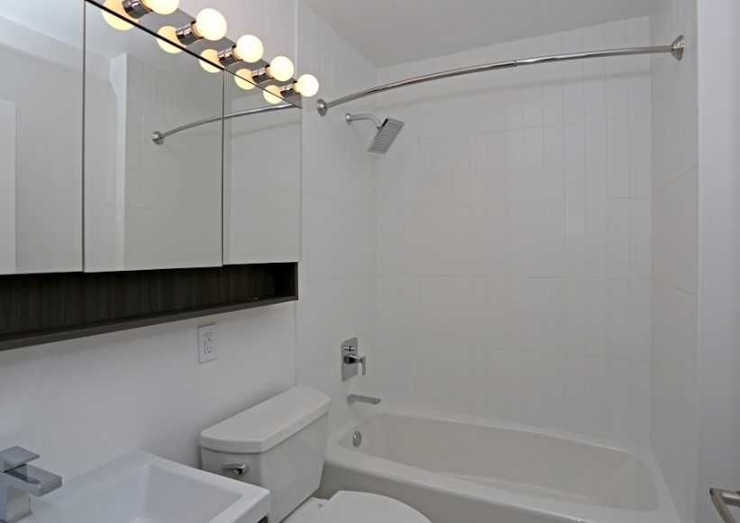 419 W 52nd St #416 - Photo 5 of 9